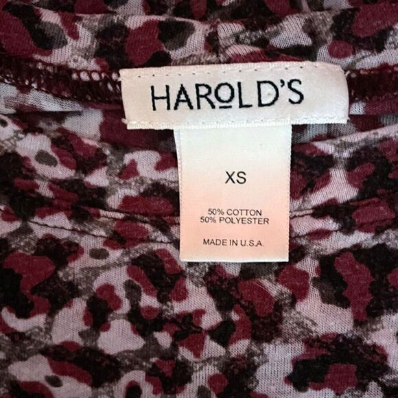 Harold's Vintage Long Sleeve Sheer Red Burgundy & Cream Rose Print Top Size XS - Picture 6 of 8